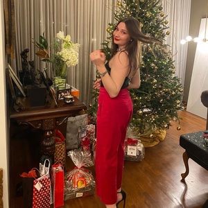 Meet your Posher, Elia